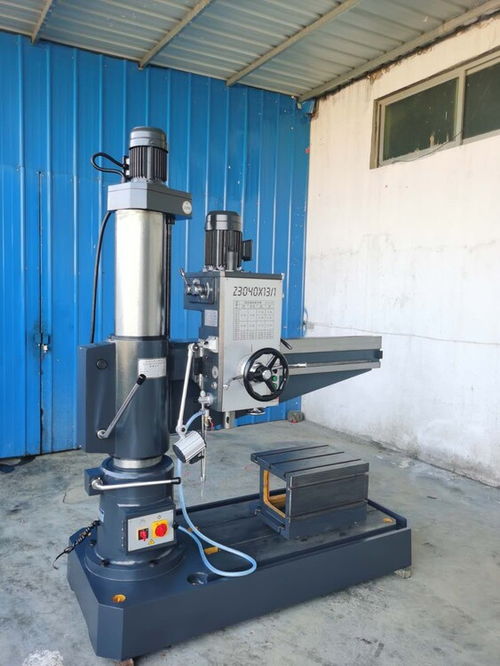 金华Z3032×10与Z3040×13机械摇臂钻床 工业加工中的可靠伙伴